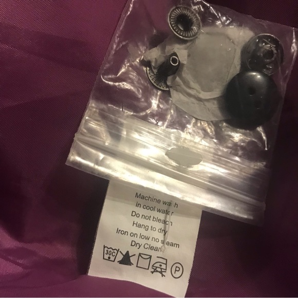 Adorable Barbie Pink Mid-length Spring Jacket - Like New! - Picture 13 of 16